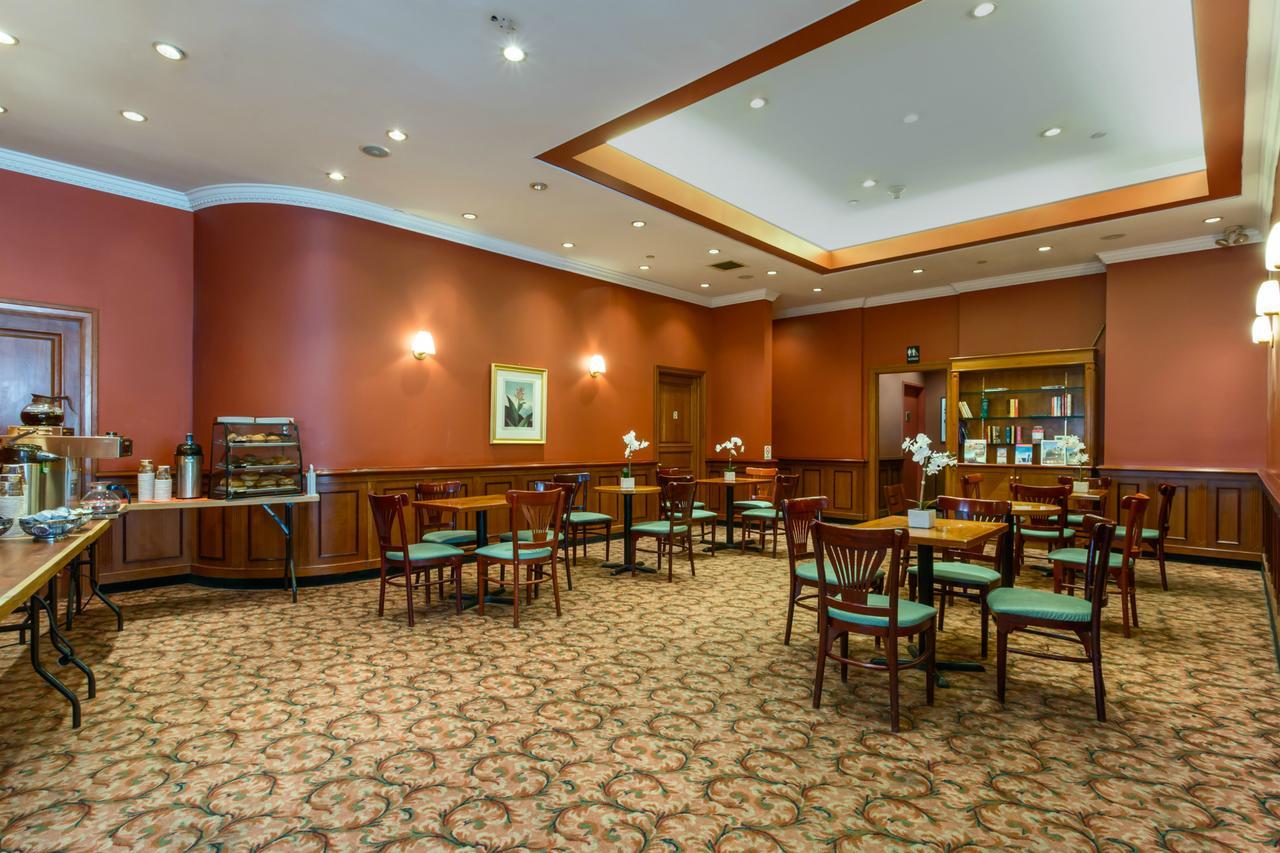 Chelsea Savoy Hotel New York Bagian luar foto