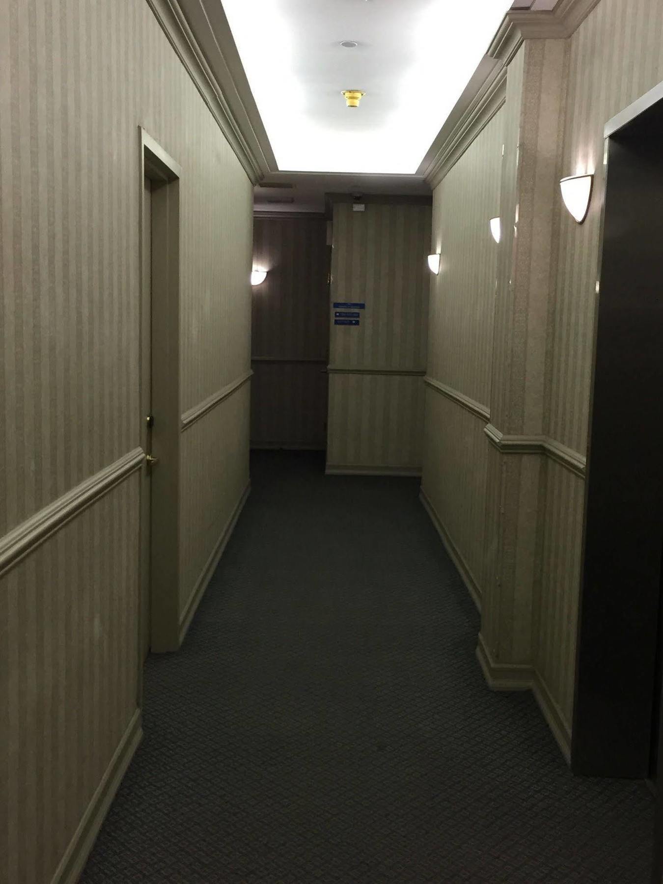 Chelsea Savoy Hotel New York Bagian luar foto
