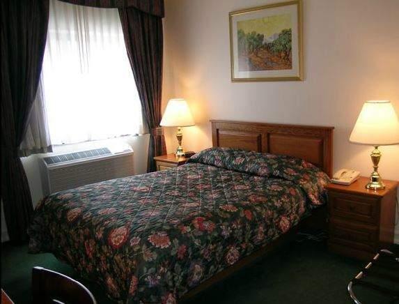 Chelsea Savoy Hotel New York Bagian luar foto